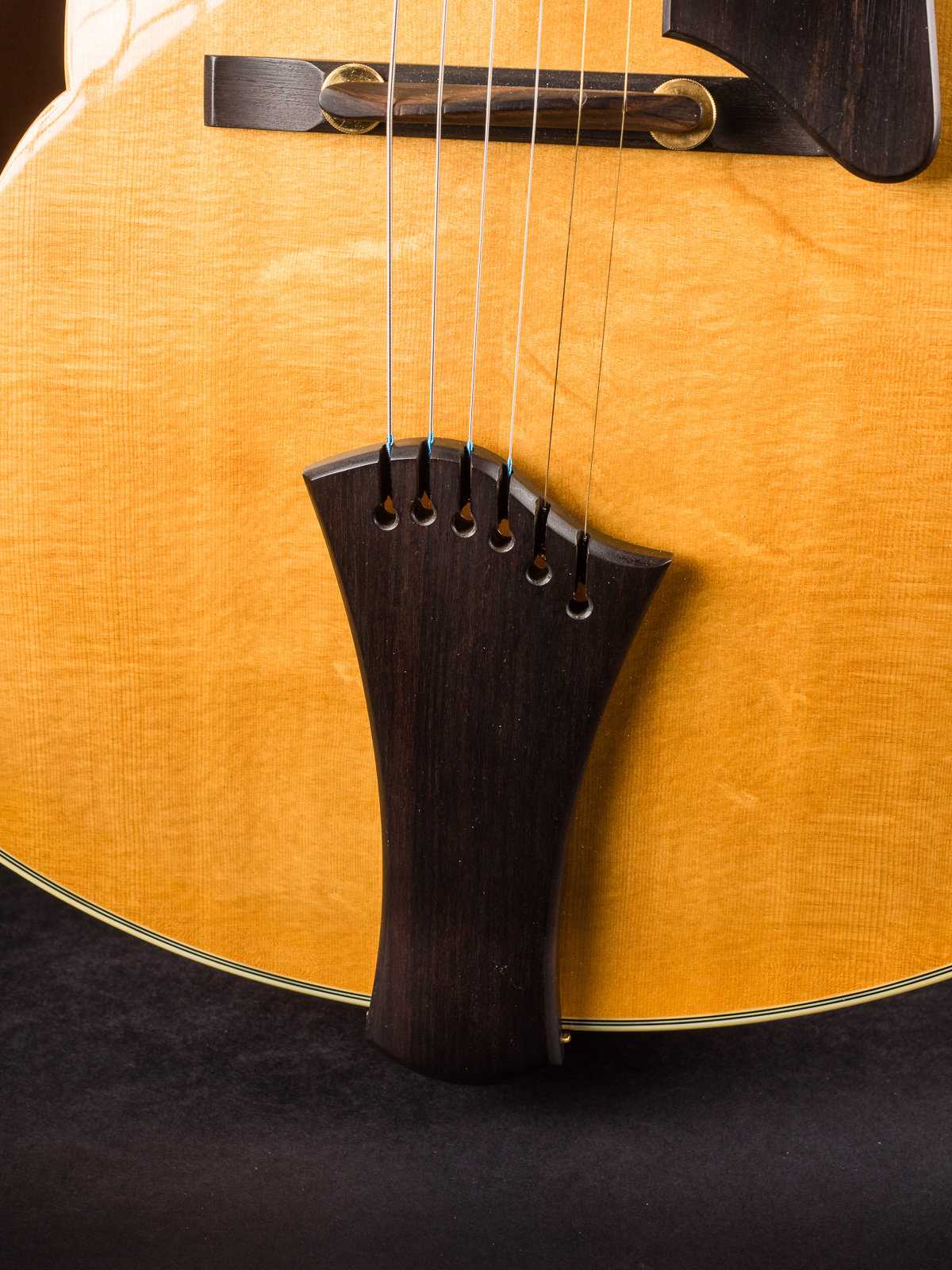 Ebony tailpiece Walker Guitars