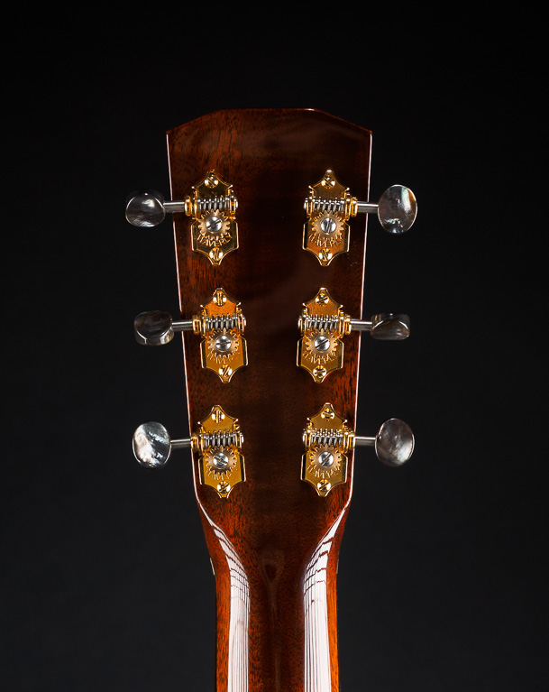 Waverly tuners with black mother-of-pearl buttons